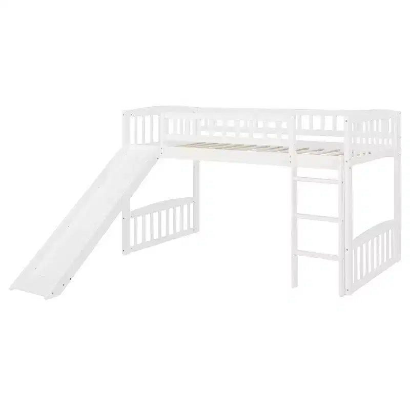 Letto a soppalco matrimoniale con scivolo e scaletta, struttura in legno per bambini e bambine