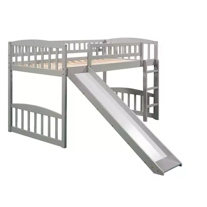 Letto a soppalco matrimoniale con scivolo e scaletta, struttura in legno per bambini e bambine