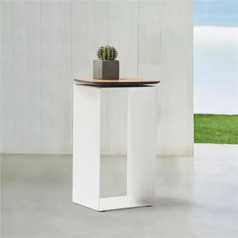 HomeStock 25 in.H White Color Round Powder-Coated Steel Table Top End Table 1 -piece