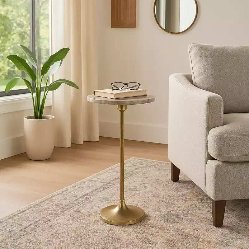 Elegante tavolino, tavolino da appoggio o comodino piccolo per l'arredamento della stanza - Tavolino da bevande sottile in metallo con piano in marmo e base a tromba