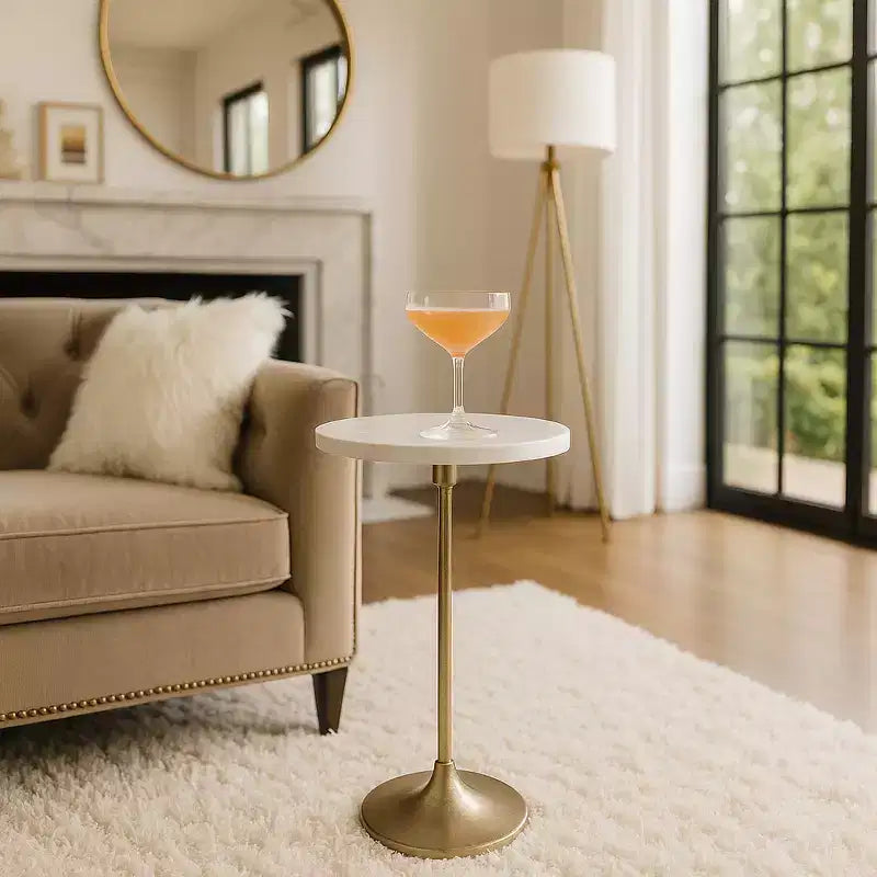 Elegante tavolino, tavolino da appoggio o comodino piccolo per l'arredamento della stanza - Tavolino da bevande sottile in metallo con piano in marmo e base a tromba